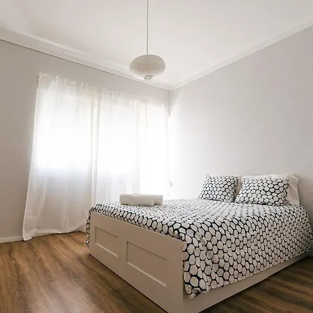 Mare Alta Alojamentos アパート *