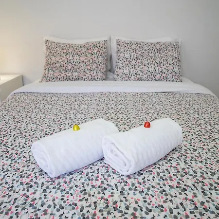 Mare Alta Alojamentos דירה פניש